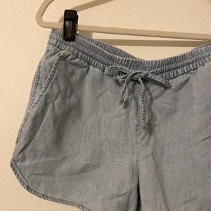 GAP Chambray shorts